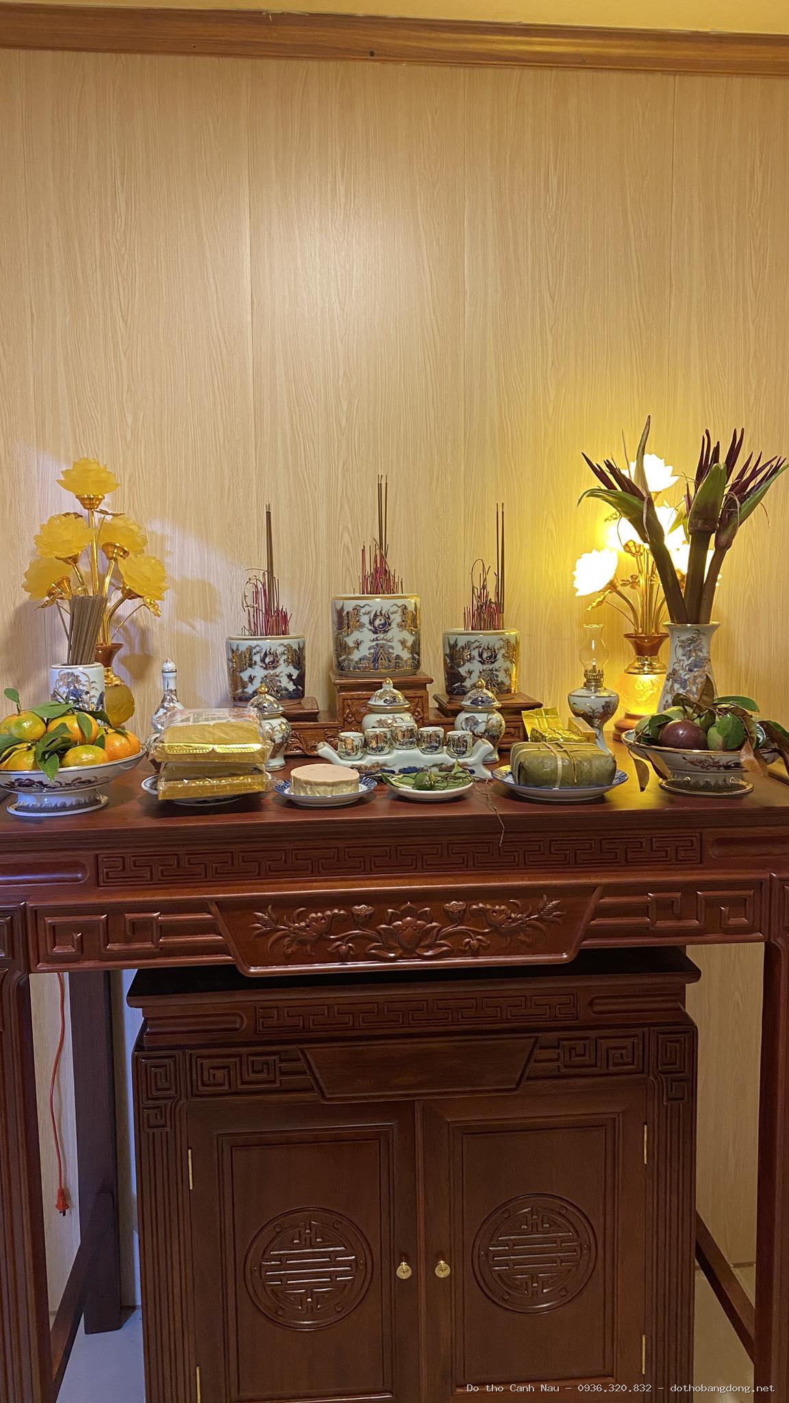 1 góc bàn thờ Phật Quan ÂM - Đồ thờ Sơn Vũ